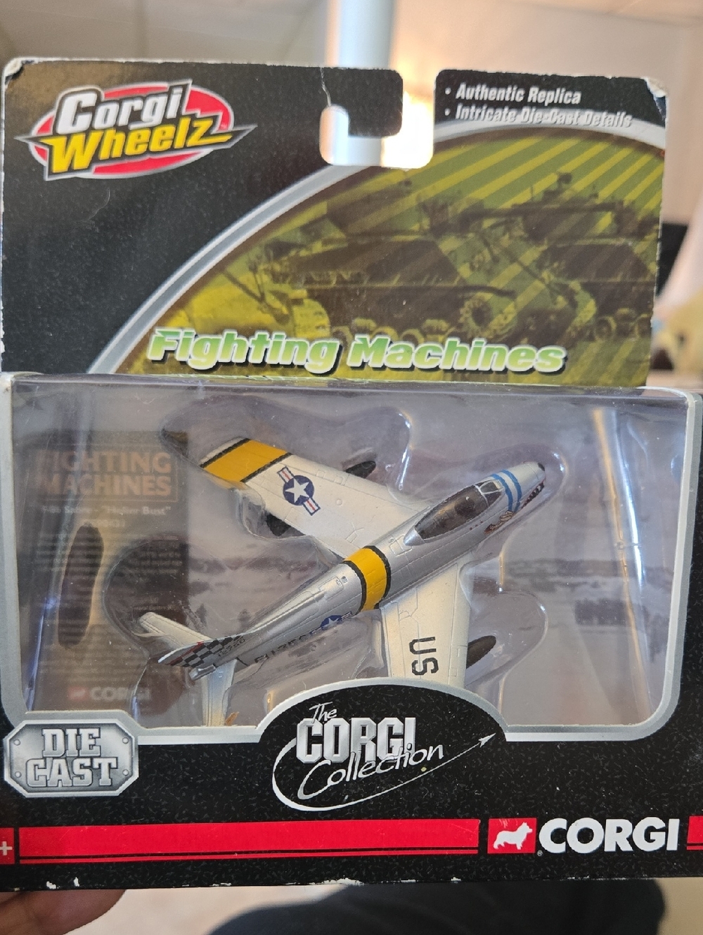 Corgi Wheelz Silver & Yellow Die-Cast Jet - Fighting Machines Series